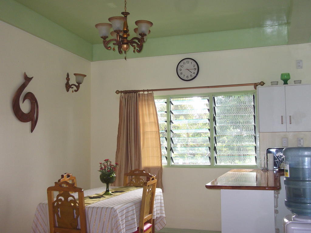 Malau Lodge Nuku'alofa Extérieur photo