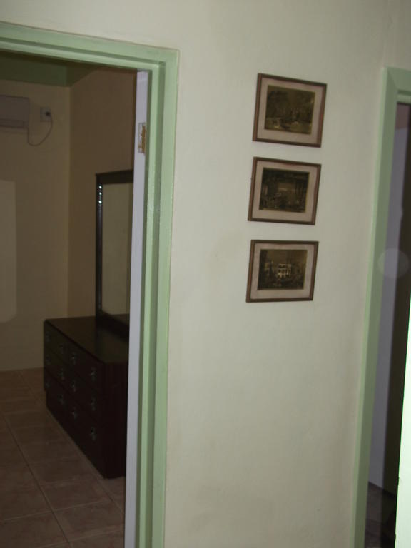 Malau Lodge Nuku'alofa Extérieur photo