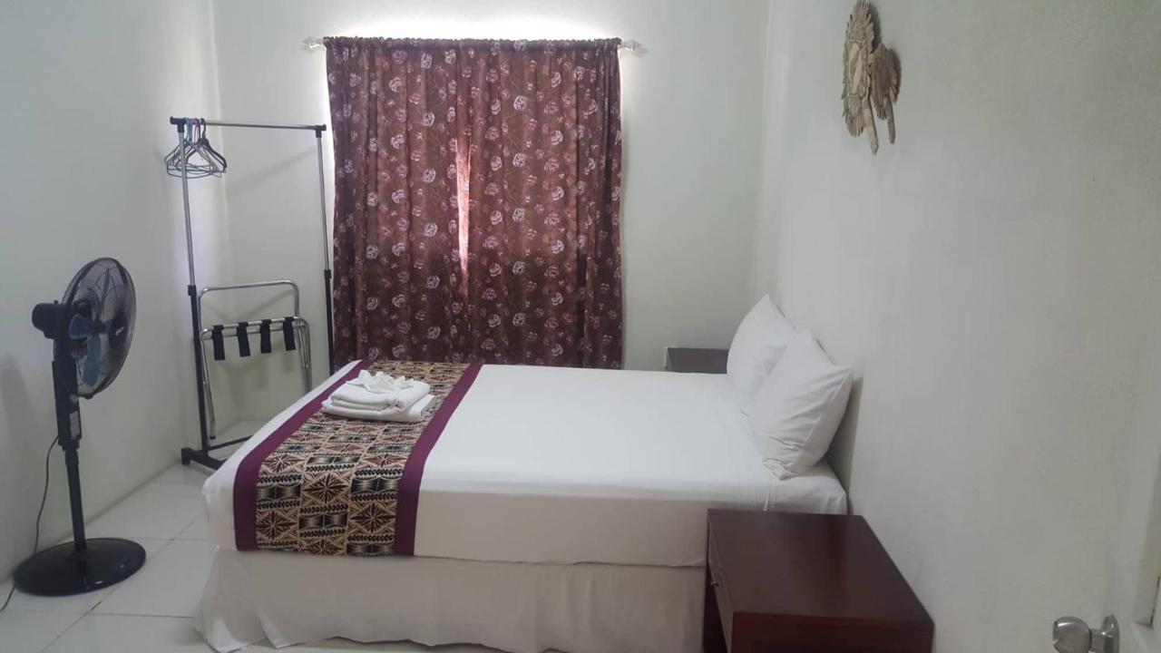 Malau Lodge Nuku'alofa Extérieur photo