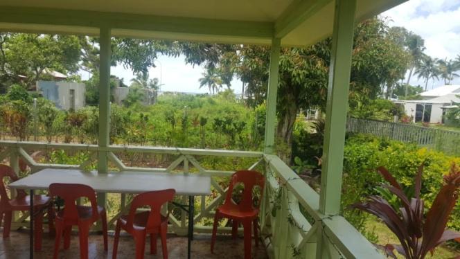 Malau Lodge Nuku'alofa Extérieur photo