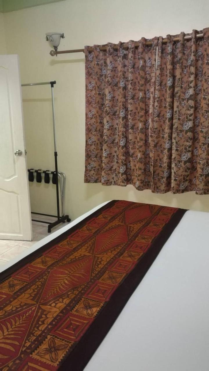 Malau Lodge Nuku'alofa Extérieur photo